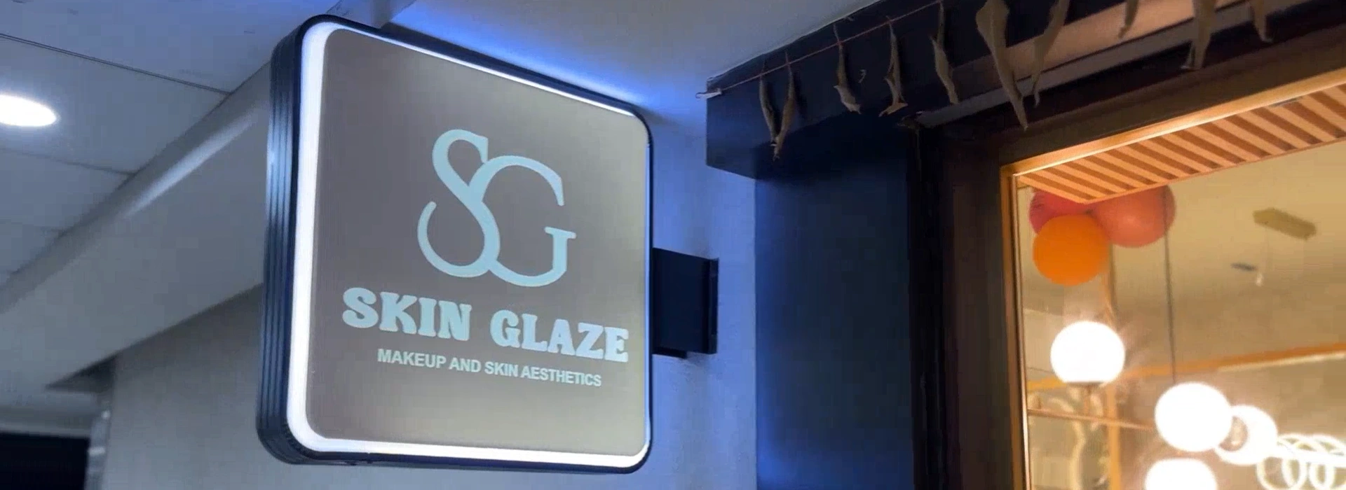 Skin Glaze Banner